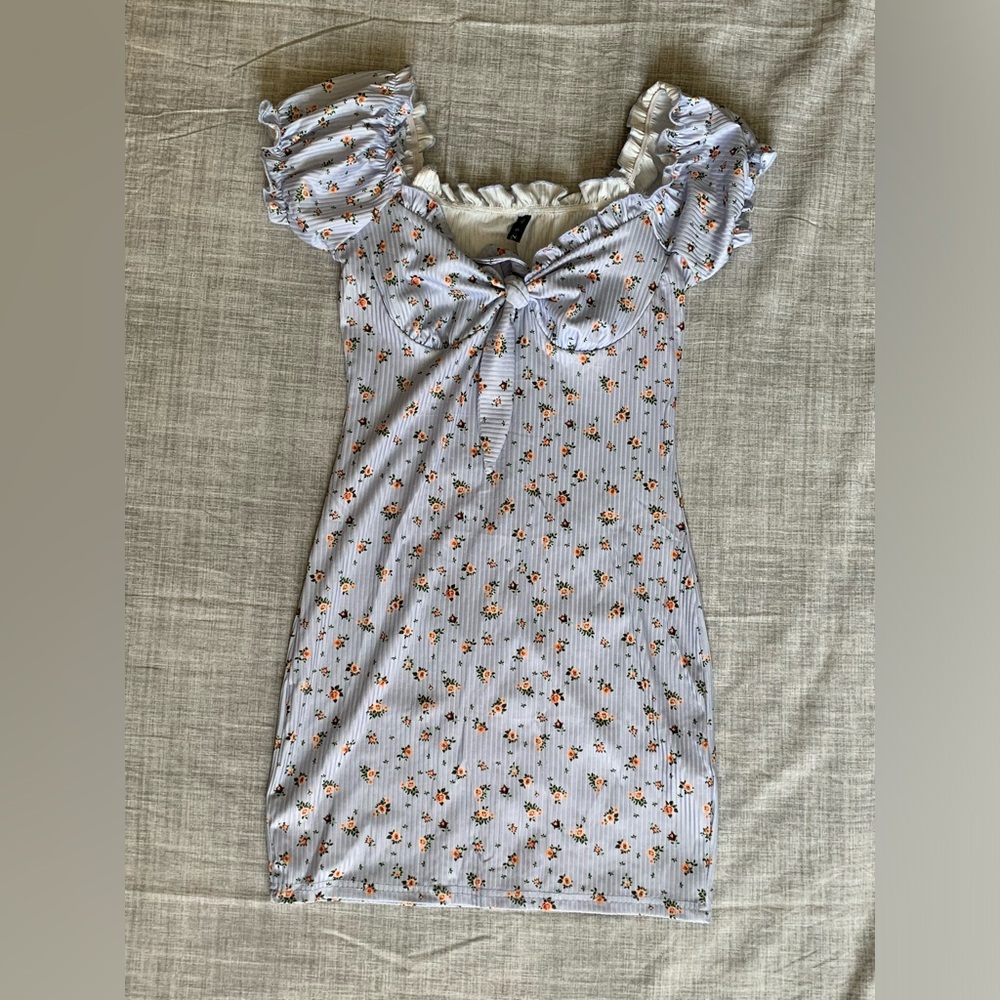 Selling dress in good condition